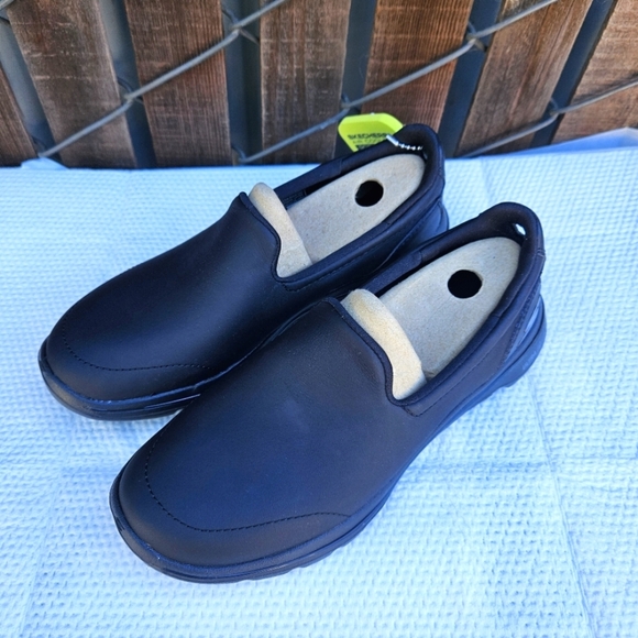 Skechers Women's Sneakers Size 6 - Picture 9 of 16